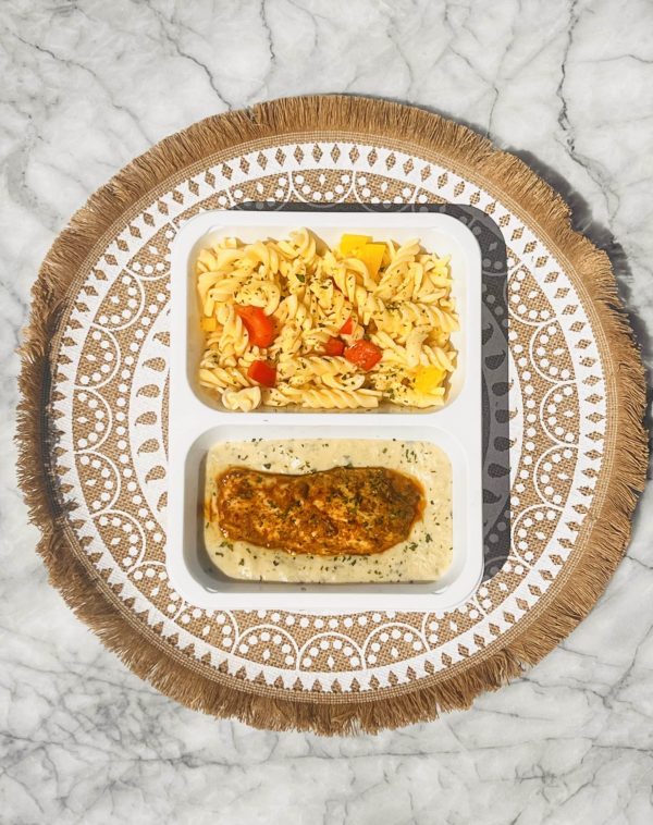 Pasta pesto • roomsaus • kipfilet